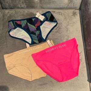 NEW Victoria's Secret 3 pairs of Panties